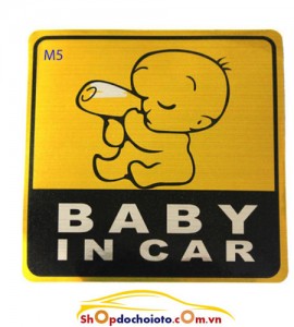 Tem BABY IN CAR