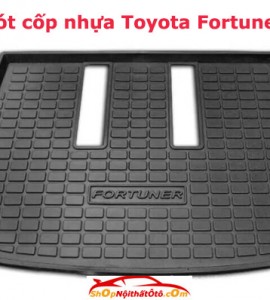 Lót cốp nhựa Toyota Fortuner