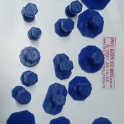 đầu nhựa kéo móp ô tô